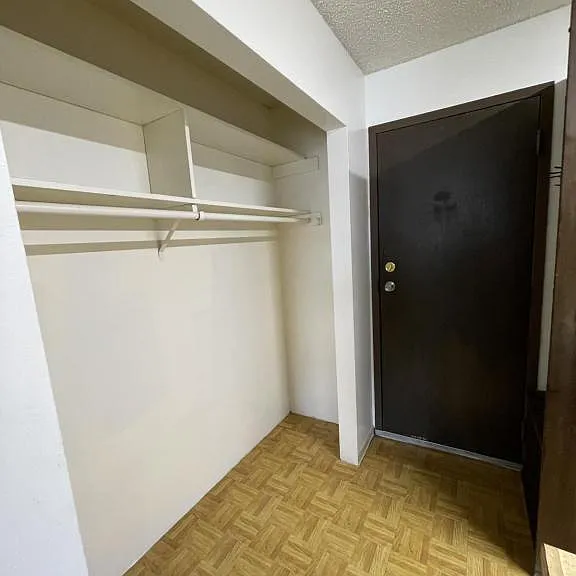 1315 D St #9 — Photo 3