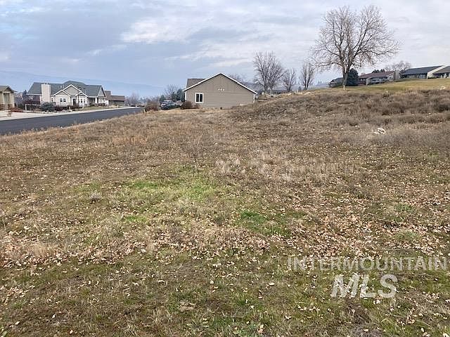 2nd image of 3975 Ridgewater Dr Lot 7