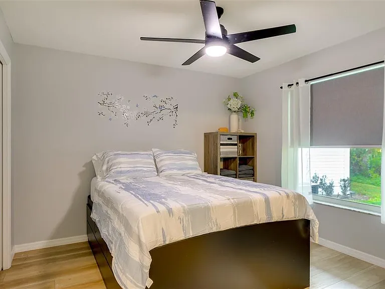 2441 6th Avenue Dr E — Photo 11