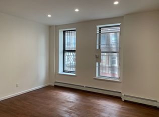 157 W 117th St APT 3A, New York, NY 10026