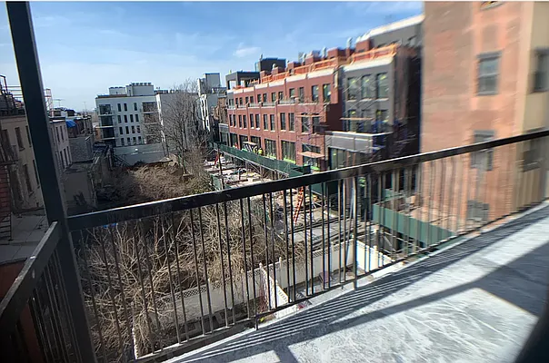 Rented by Silver Line Realty Group NY LLC | media 12