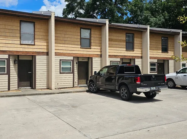 192 SW Crescent St, Lake City, FL 32025