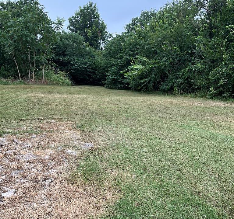 1st image of 1630 NE 35th St Lot 9 & 10