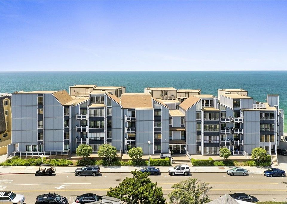 1st image of 625 Esplanade Unit 44