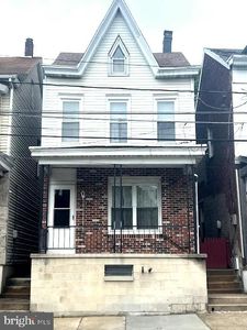 222 Dock St, Schuylkill Haven, PA, 17972