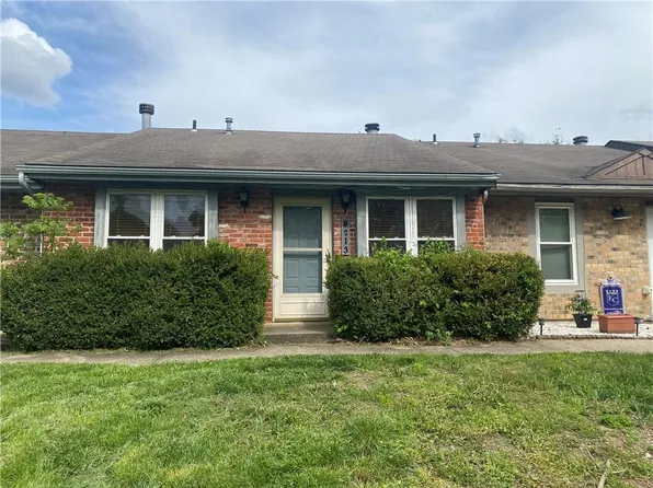 8213 NW Mace Rd, Kansas City, MO 64152