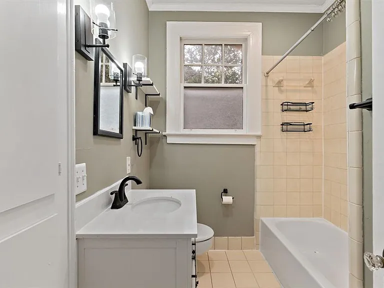 3244 Montezuma Rd — Photo 12