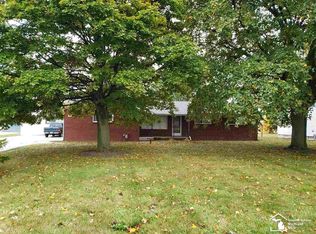 11944 S Dixie Hwy, La Salle, MI 48145