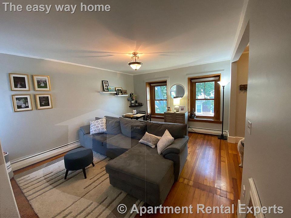 1st image of 128 Otis St #3