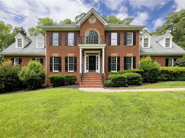 664 Edgehill Wood Ct, Manakin Sabot, VA 23103