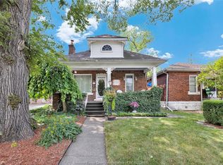 1337 Janette Ave, Windsor, ON N8X 1Y7