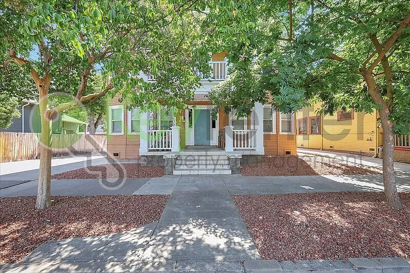 Building Photo - 1517 23rd St #6