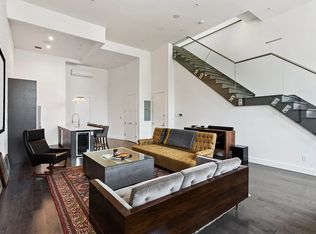 106 N 6th St #2A, Brooklyn, NY 11249