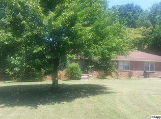 908 Jordan Ln NW, Huntsville, AL 35816