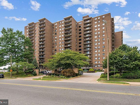 2nd image of 200 N Pickett St APT 513