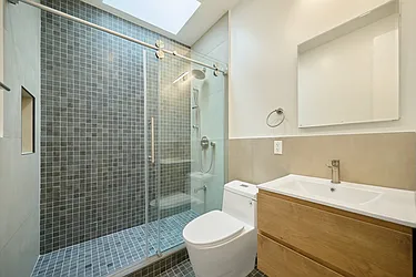 Rented by Living New York