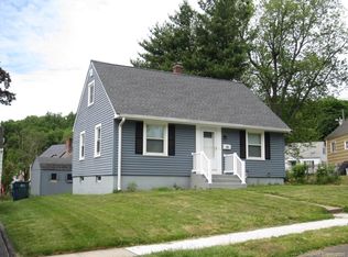 17 Grafton Rd, Hamden, CT 06517