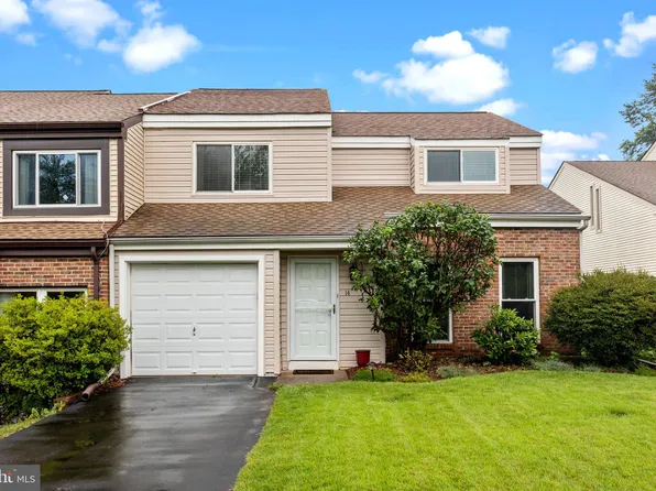 14 Log Pond Dr, Horsham, PA 19044