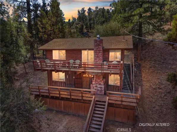 621 E Shakespeare Ln, Big Bear City, CA 92314