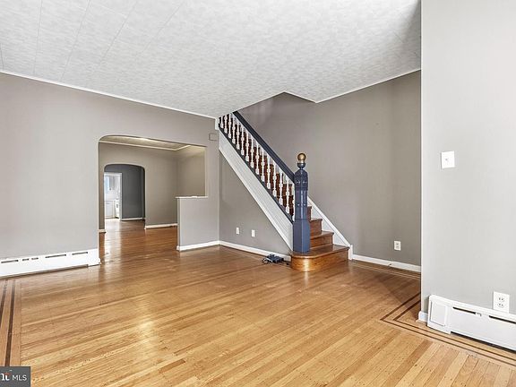 4th image of 1931 S 11th St