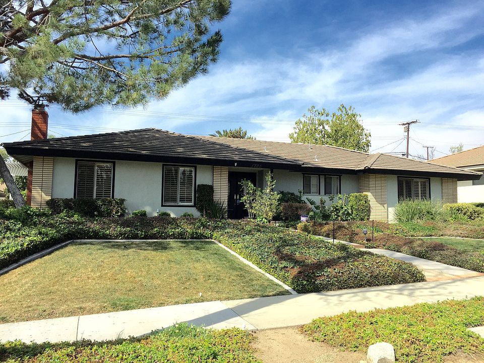 1st image of 1783 N San Antonio Ave