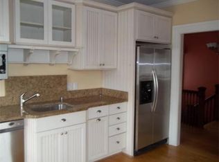 82 New Boston Rd UNIT 2, Fall River, MA 02720