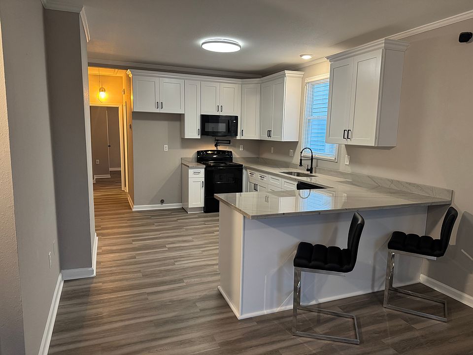 1st image of 311 N White St