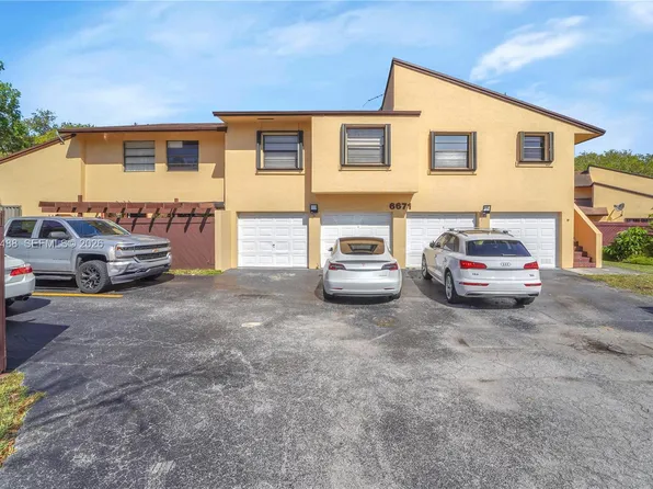 6671 SW 137th Ct #7-A, Miami, FL 33183
