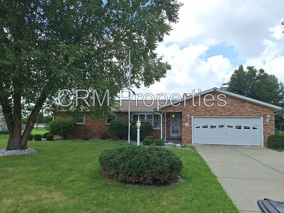 3505 Melody Ln W