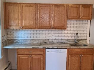 11 Harbor St #1, Salem, MA 01970