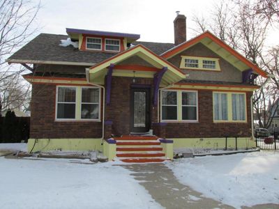 501 E 5th Ave, Mitchell, SD, 57301