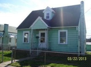 141 8th St, Dunbar, WV 25064