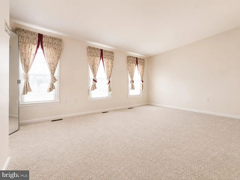 6597 Bermuda Green Ct — Photo 5