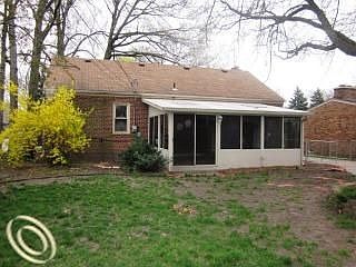 5th image of 1833 N Silvery Ln