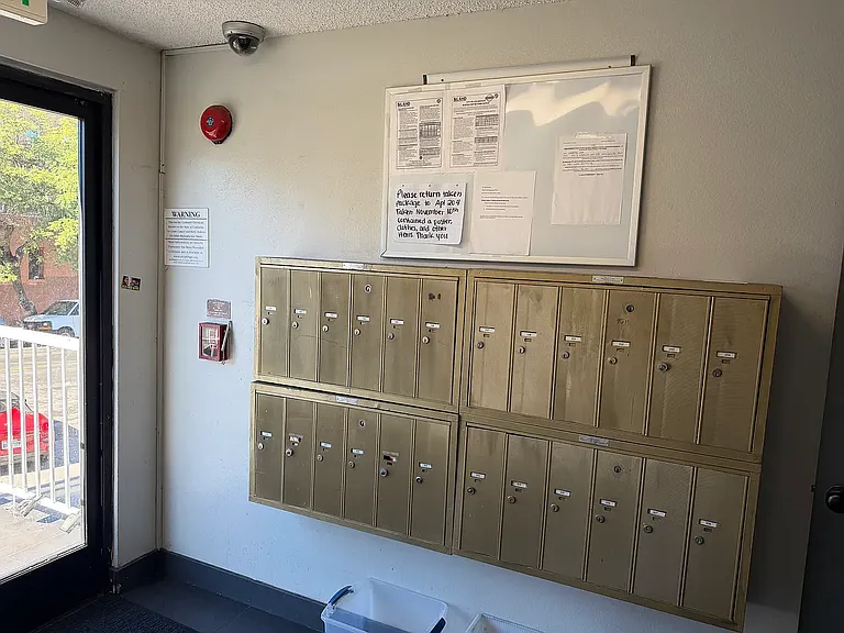 502 S Hobart Blvd #GL101 — Photo 3