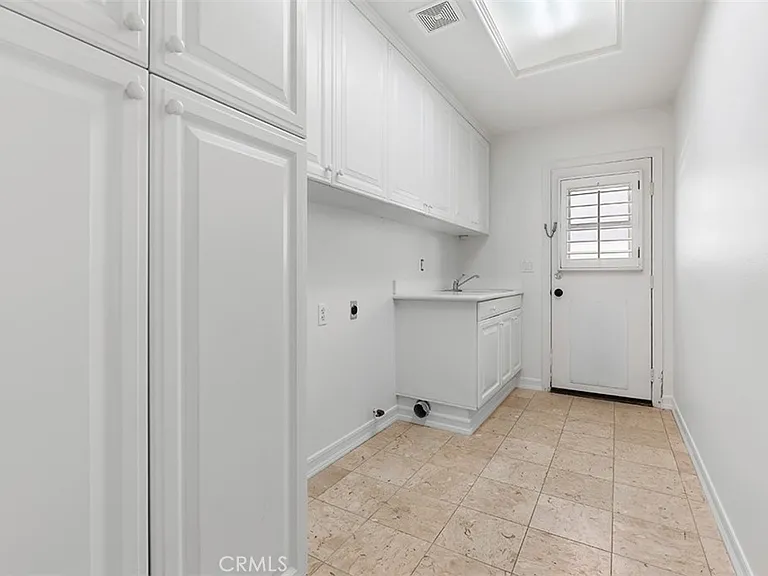 901 Spring Tide Dr — Photo 32