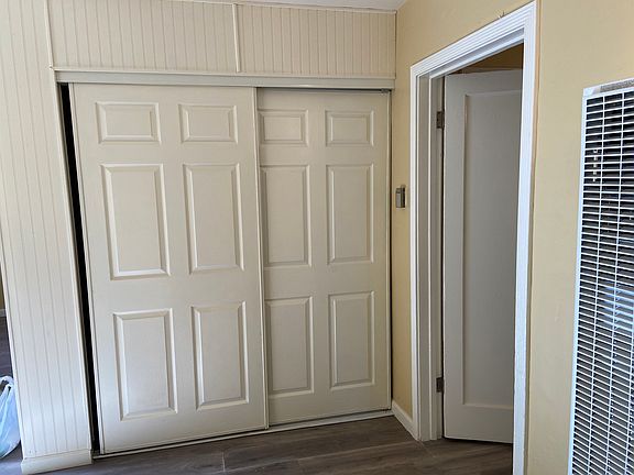 4th image of 409 N 13th St #409