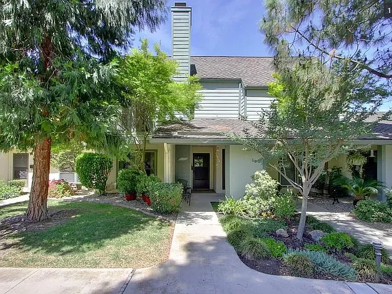 124 Touchstone Pl — Photo 1