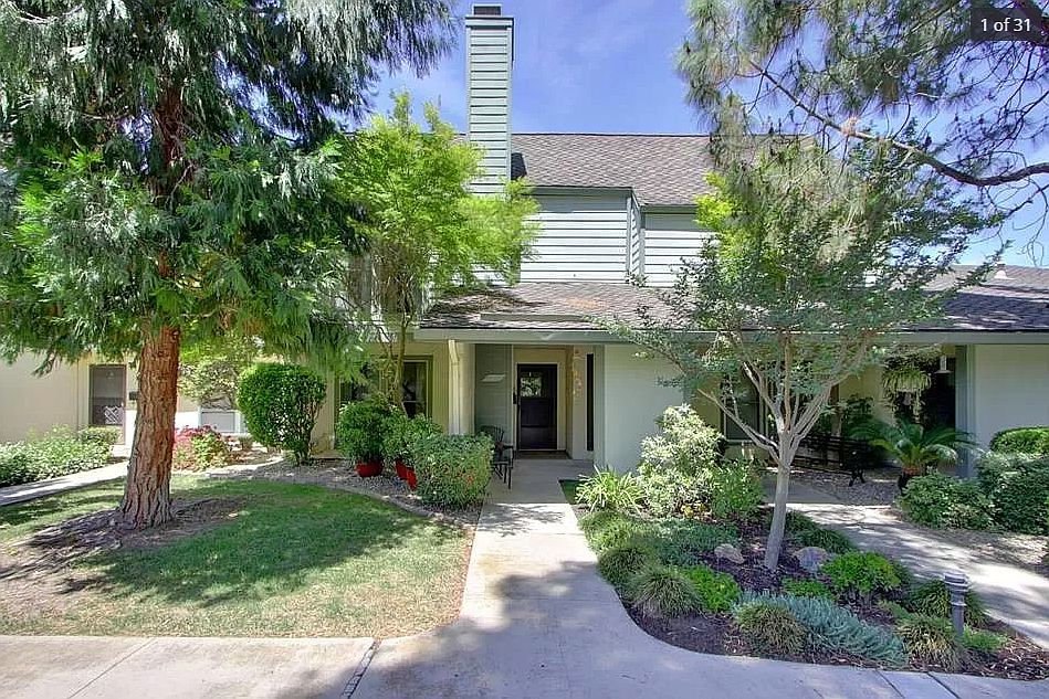 1st image of 124 Touchstone Pl