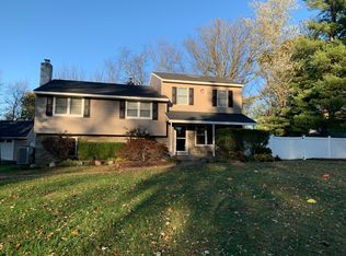 1649 Larchwood Dr, Blue Bell, PA 19422