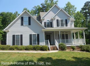 103 Oak Village Dr, Jamestown, NC 27282