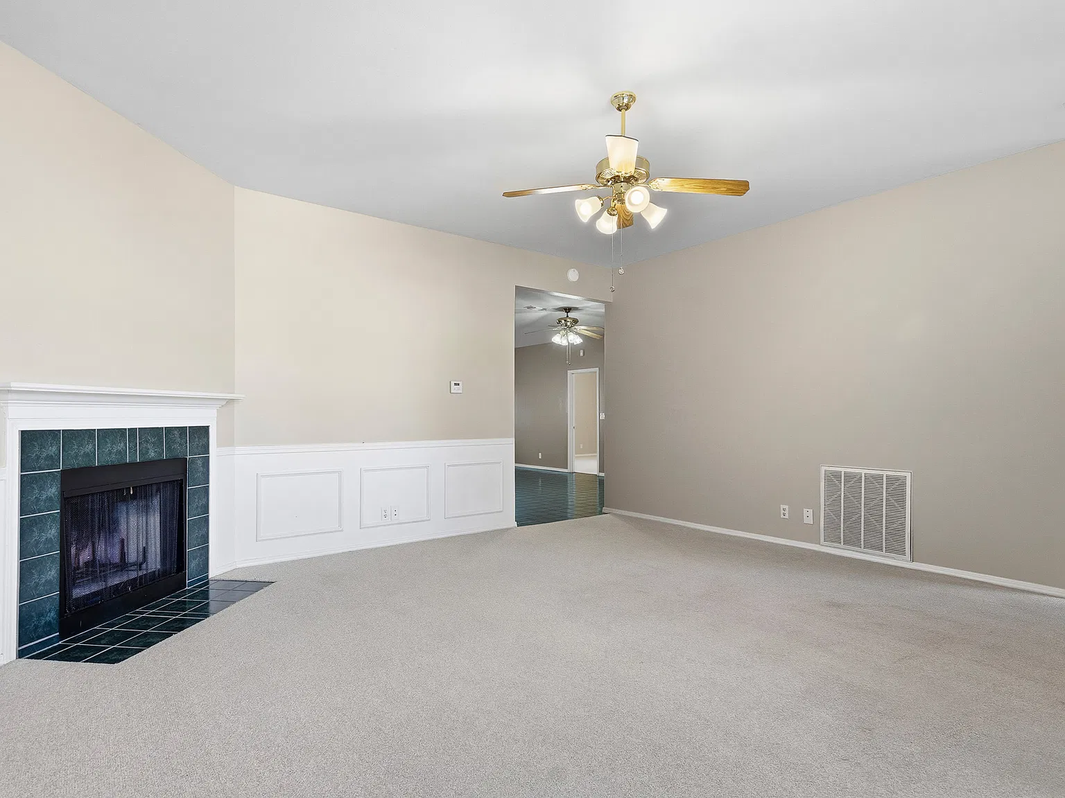 3 bed, 1587 sqft, $1,795 — Photo 4