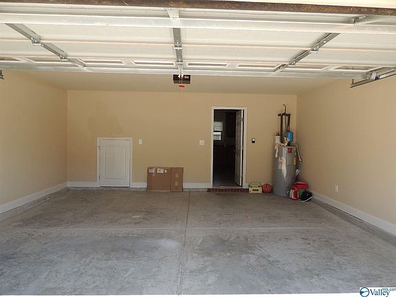 4th image of 2503 Oak Place Dr SE