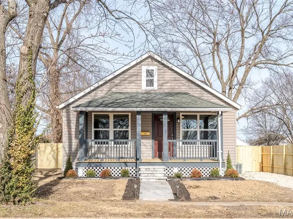 423 Maple St, Sullivan, MO 63080