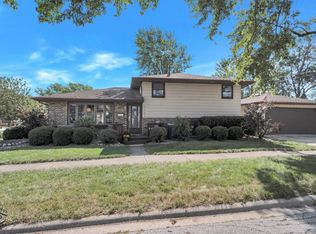 7531 170th St, Tinley Park, IL 60477