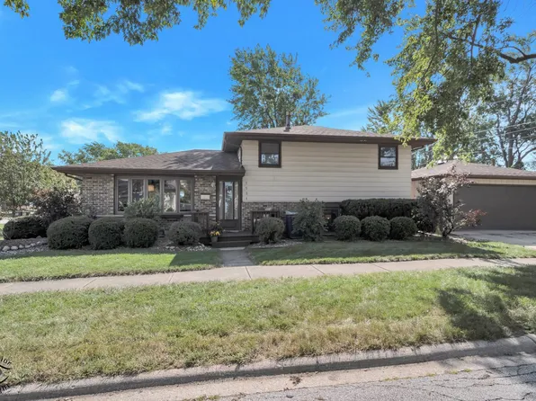 7531 170th St, Tinley Park, IL 60477