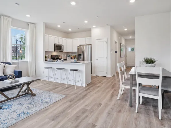 7 Elenor Ln, Westampton, NJ 08060