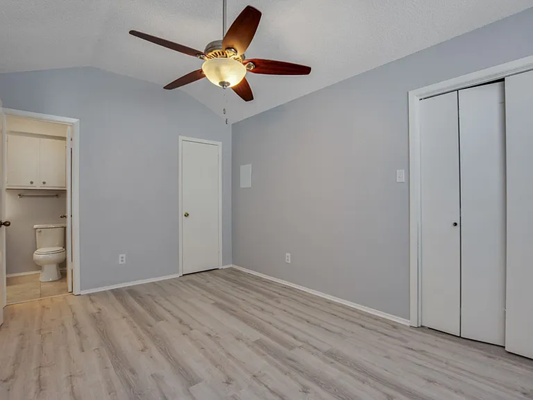 6020 Westcreek Dr #B — Photo 14