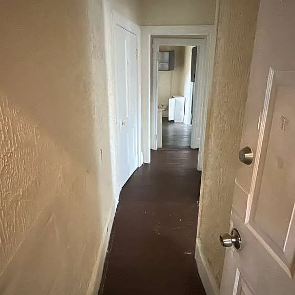 457 W Washington St #3 — Photo 4