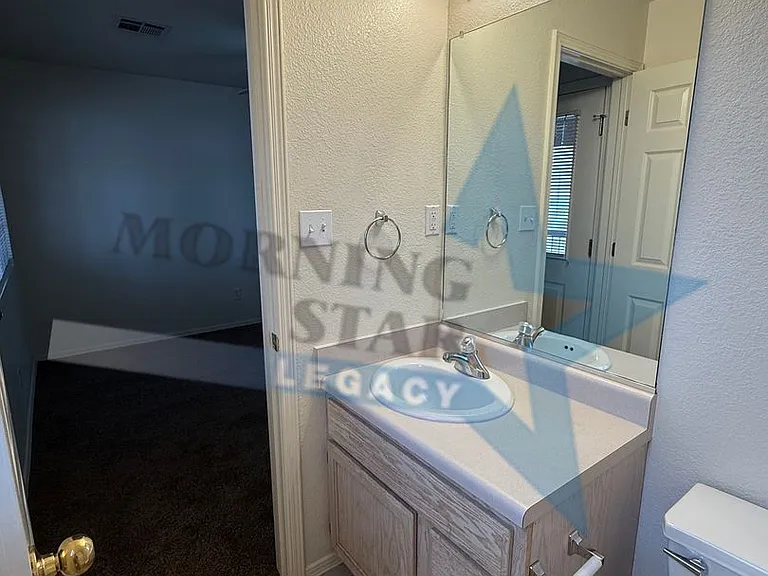 450 Ithaca Ct — Photo 26